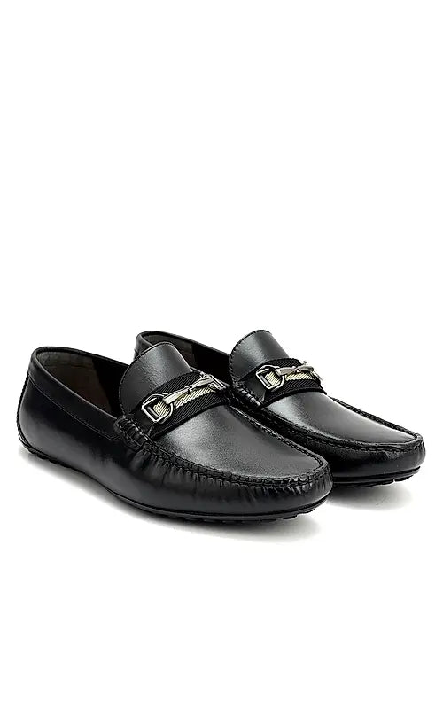Black Moccasins With Metal Clip